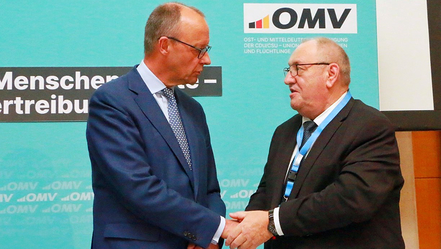 CDU-Bundeschef Friedrich Merz mit Egon Primas