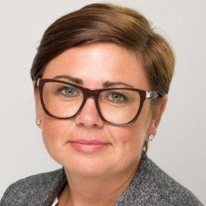  Elisabeth Dusdal